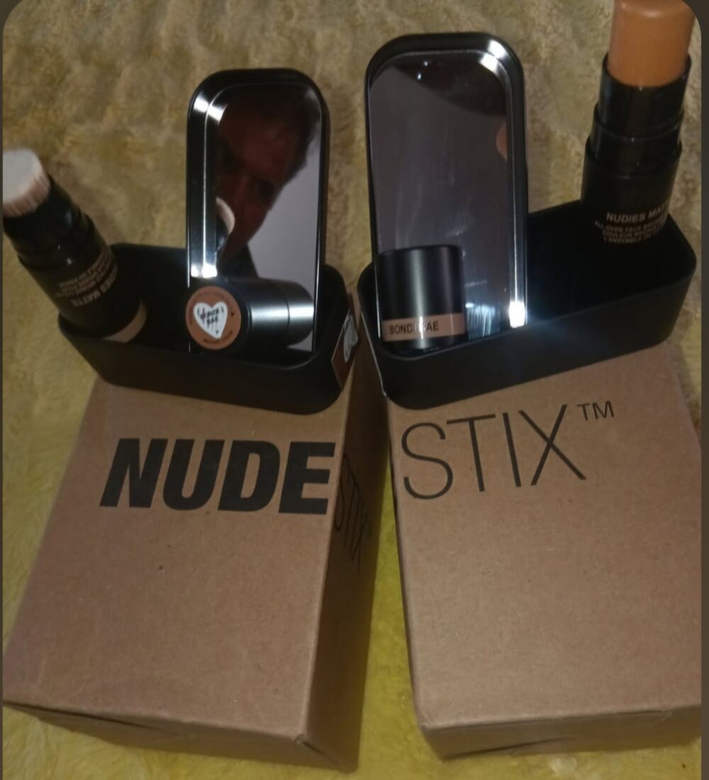 NIB Nudestix Contour